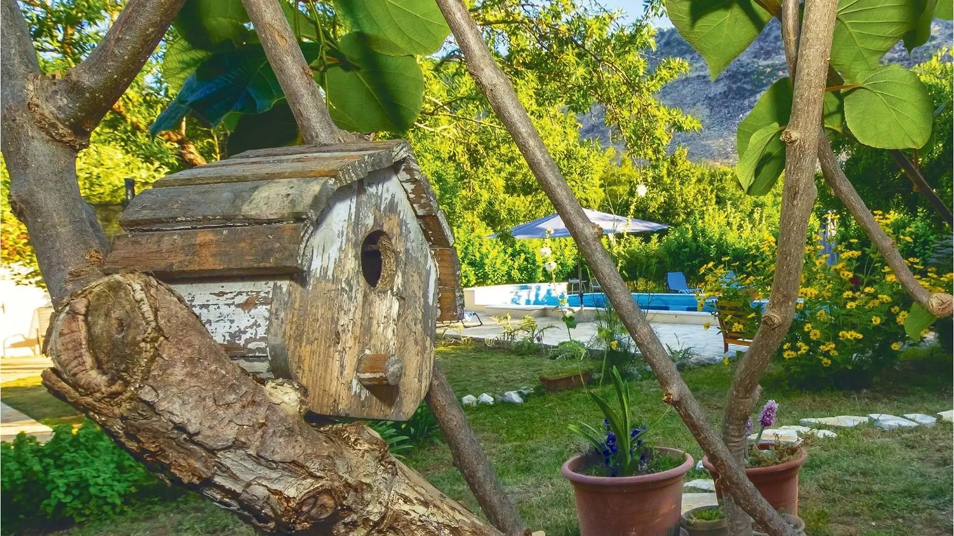 2 Bedroom Cozy Home In Zrnovnica Split Nyaraló